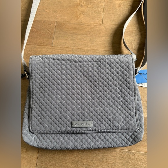 Vera Bradley Iconic Turnaround Crossbody - Picture 2 of 8